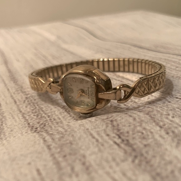 Vintage Wadsworth AVIA Good Watch - Picture 5 of 5